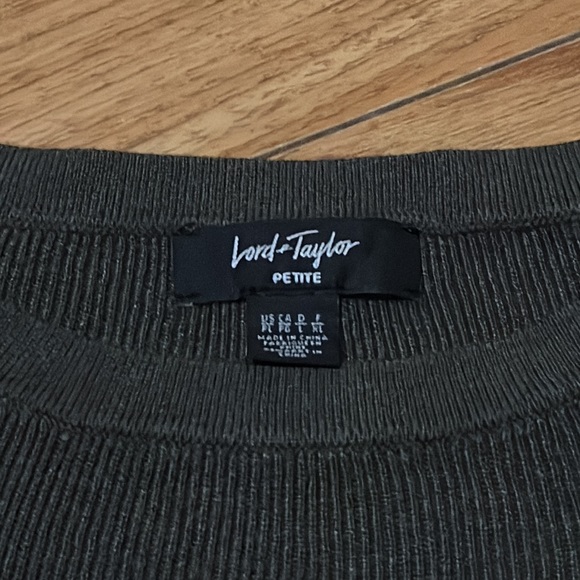 Lord & Taylor Petite Lightweight Sweater - Picture 2 of 8